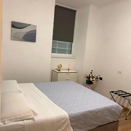 Step By Apartment *