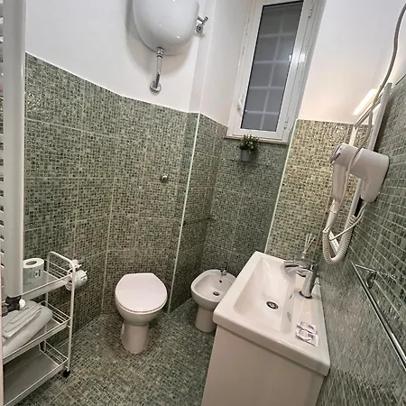 Step By Apartment *