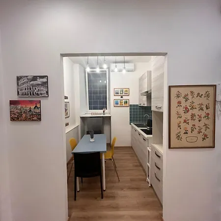 Apartment Step By Rome